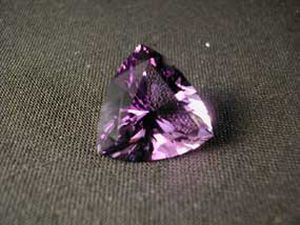 amethyst trillant 8.90ct.