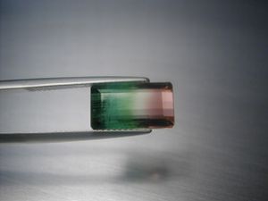 bicolor tourmaline 4.90 ct.