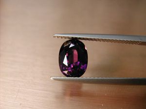 fancy spinel 2.55 ct. oval